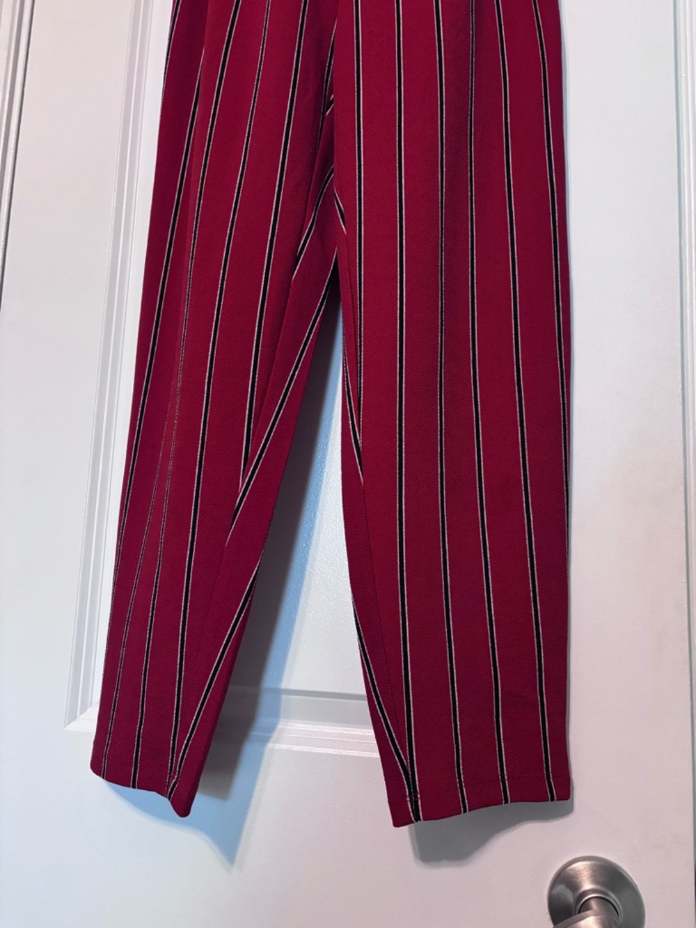 Ultra Flirt High-Waist Belted Stripe Trousers - Red Size Small - Picture 4 of 9